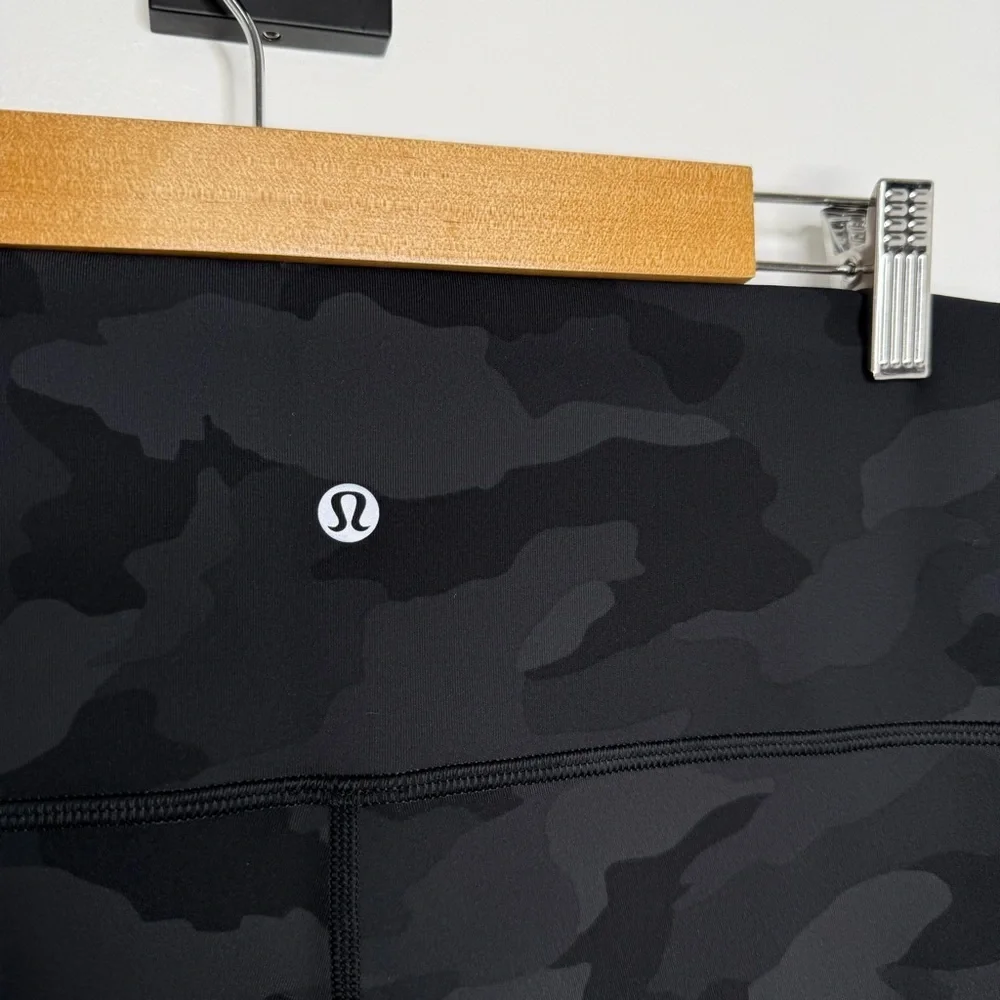 LULULEMON Camo Wunder Under High Rise 23” Crop Leggings